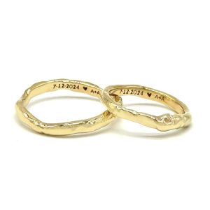 Alianzas de boda oro amarillo orgánica